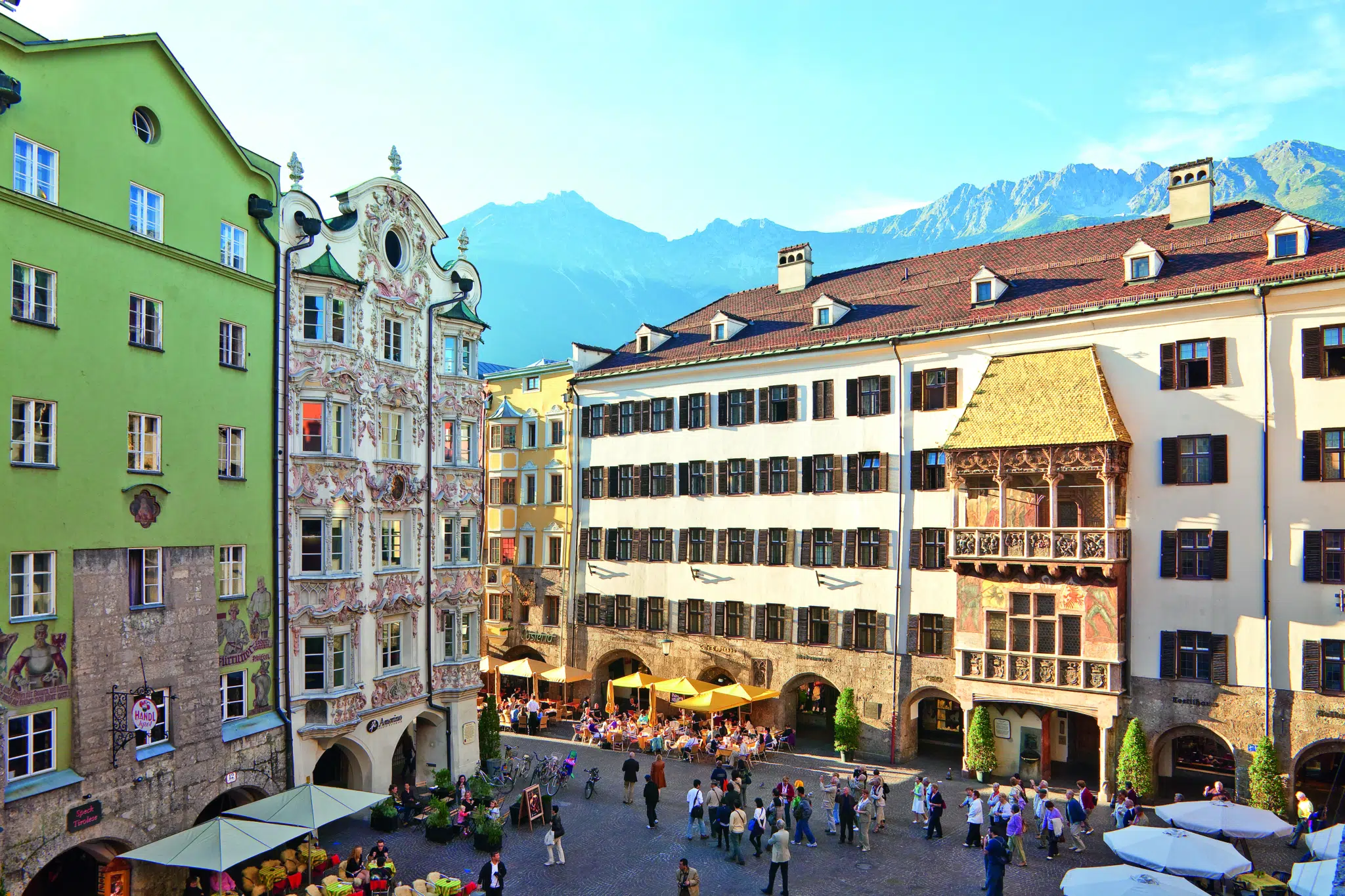 Goldenes Dachl in der Altstadt von Innsbruck in der Nähe vom JUFA Hotel Wipptal.