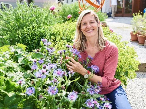 Entdecken und Genießen im Sonnentor Kräuterstreichelgarten