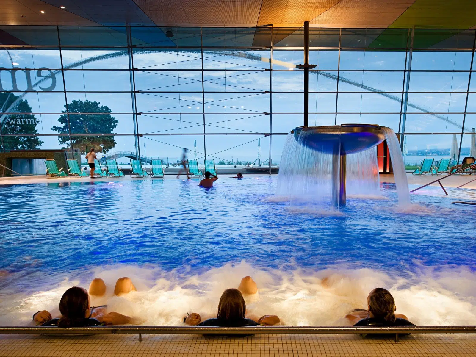 Bodenseetherme Konstanz, Bodenseetherme Konstanz, entspannen, innenbecken, JUFA-Meersburg, Therme, wellness